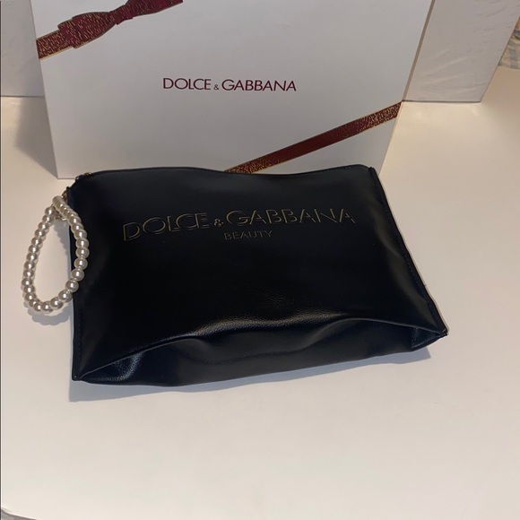 Dolce & Gabbana Black Logo Pouch - Picture 12 of 14